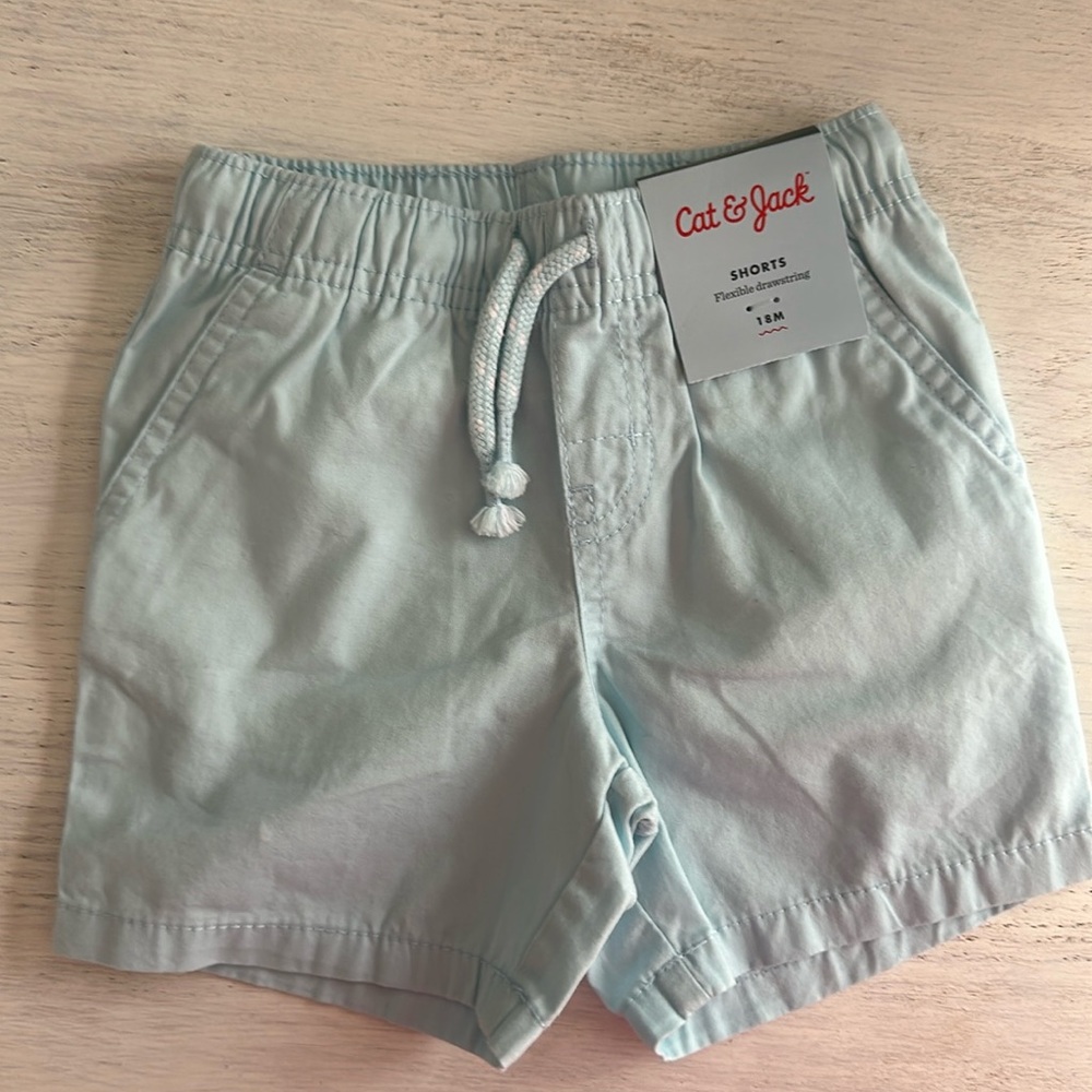 Cat and Jack shorts 18M NWT